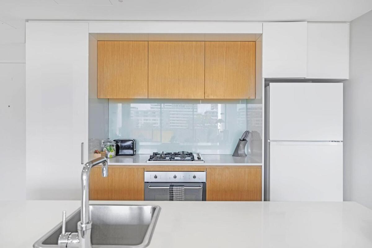 Stylish 1bed Next To Macquarie Centre & Metro Sydney